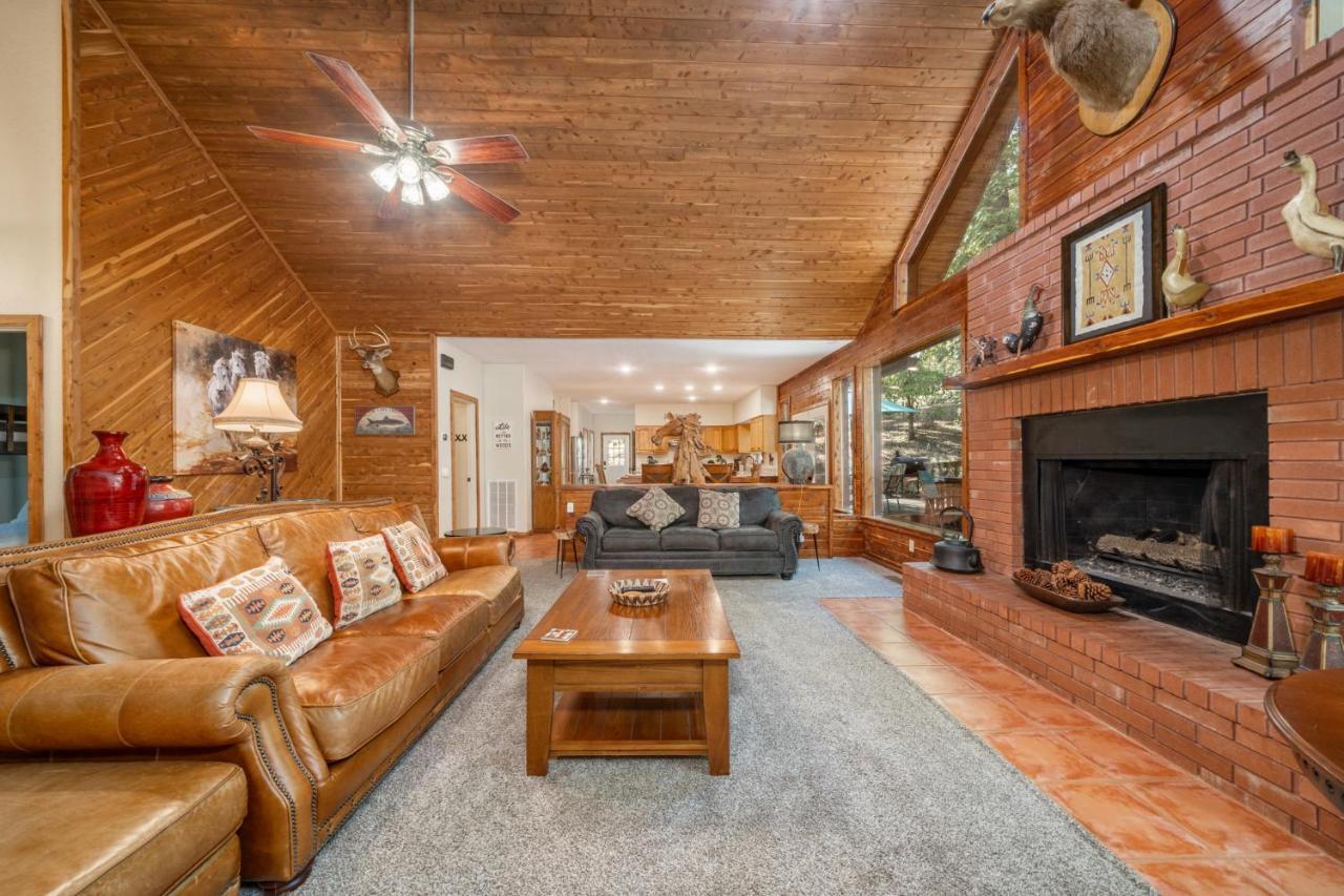 Luxury Rock Creek Cabin W Deck By Lake Hamilton ホット・スプリングス エクステリア 写真