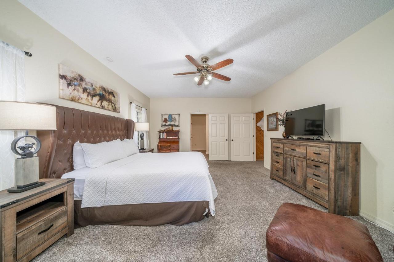 Luxury Rock Creek Cabin W Deck By Lake Hamilton ホット・スプリングス エクステリア 写真