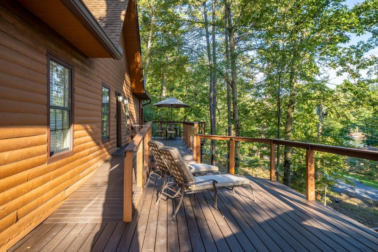 Luxury Rock Creek Cabin W Deck By Lake Hamilton ホット・スプリングス エクステリア 写真